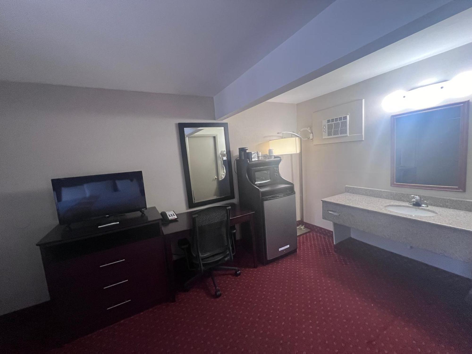 Hotel Rodeway & 3*