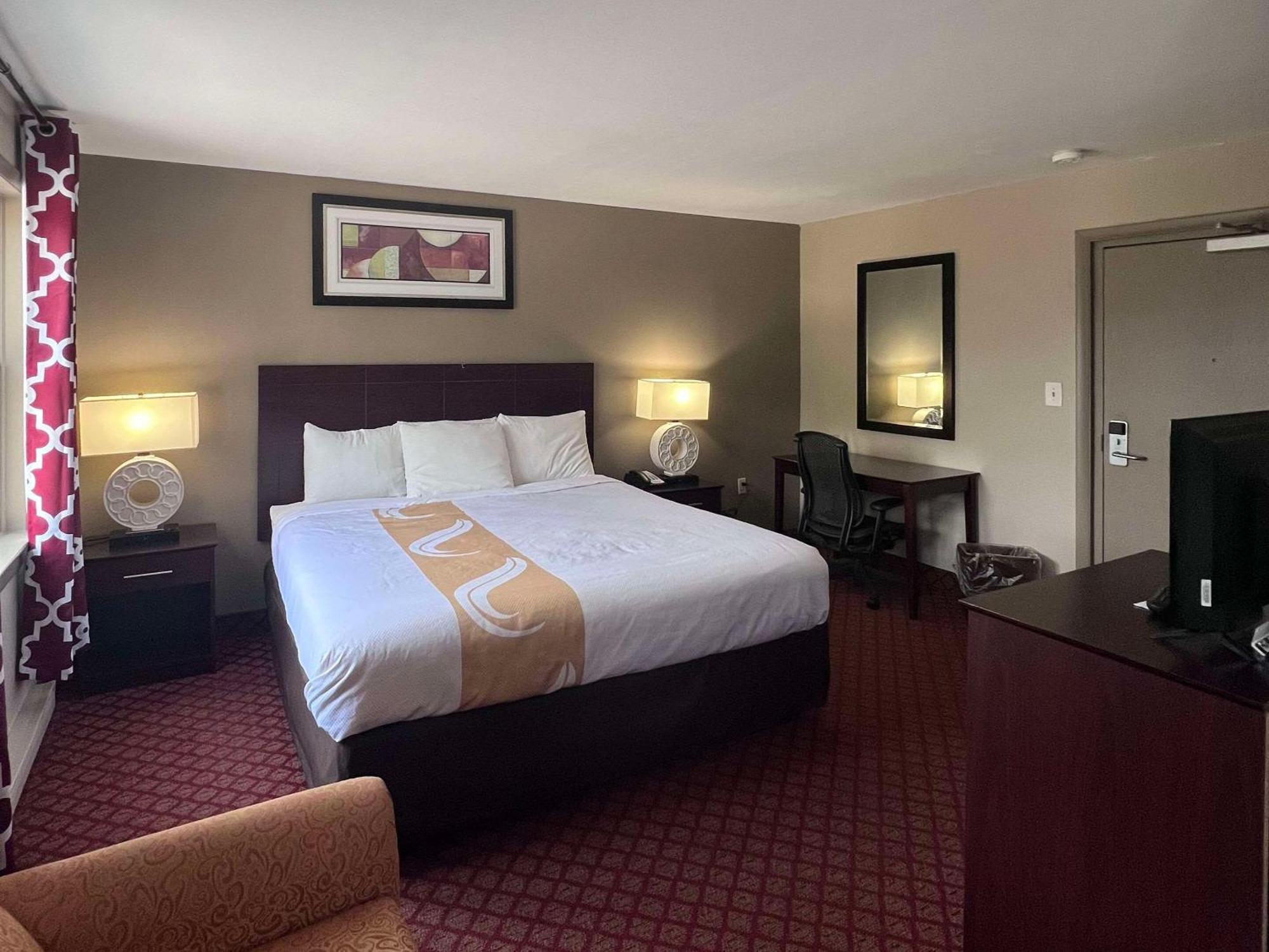 Hotel Rodeway & Hershey